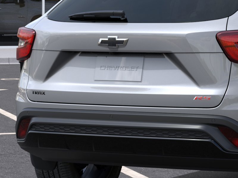 New 2026 Chevrolet Trax RS w/ Sunroof Package FWD image 35