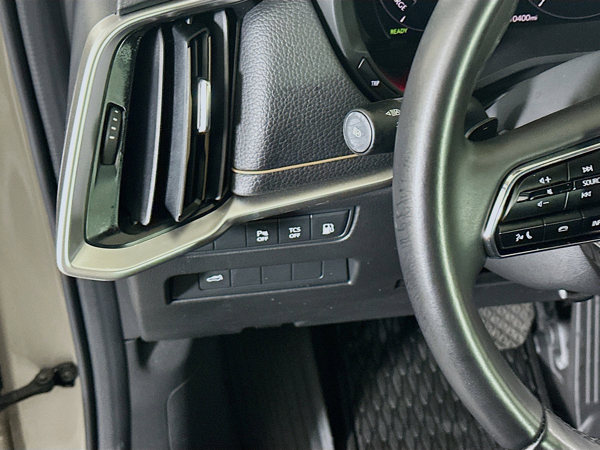 Used 2025 MAZDA CX-90 Plug-In Hybrid w/ Preferred image 17