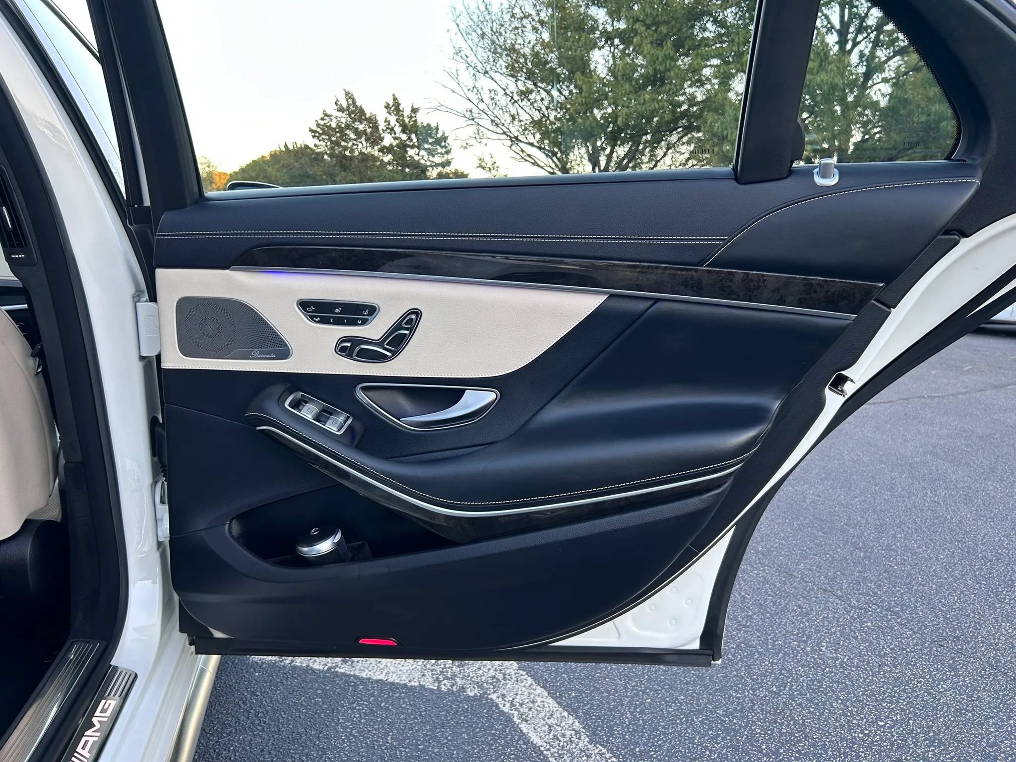 Used 2015 Mercedes-Benz S 63 AMG 4MATIC Sedan image 76