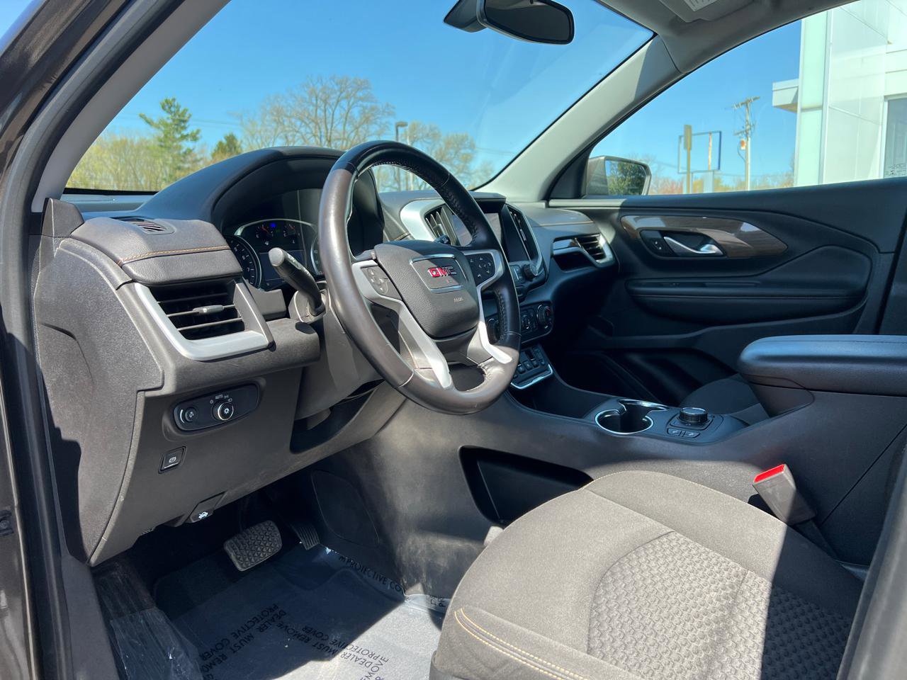 Used 2019 GMC Terrain SLE w/ Driver Convenience Package AWD/4WD image 14