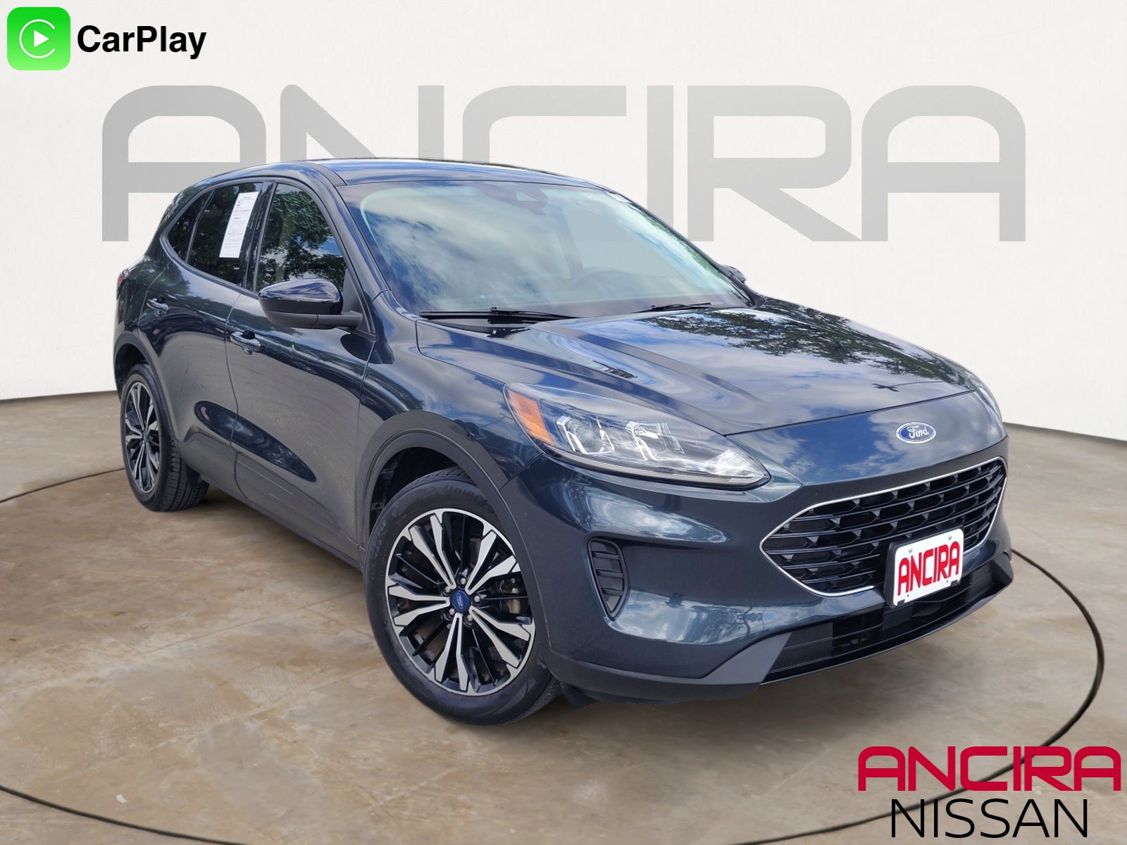Used 2022 Ford Escape SE w/ SE Sport Appearance Package