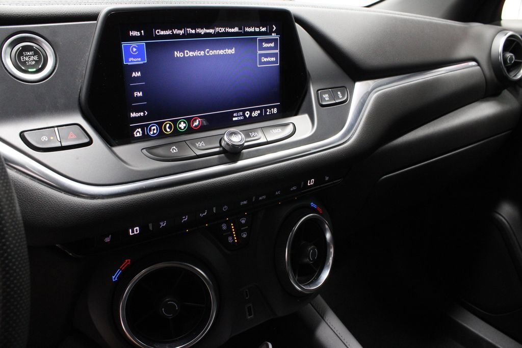 Used 2021 Chevrolet Blazer LT FWD image 30