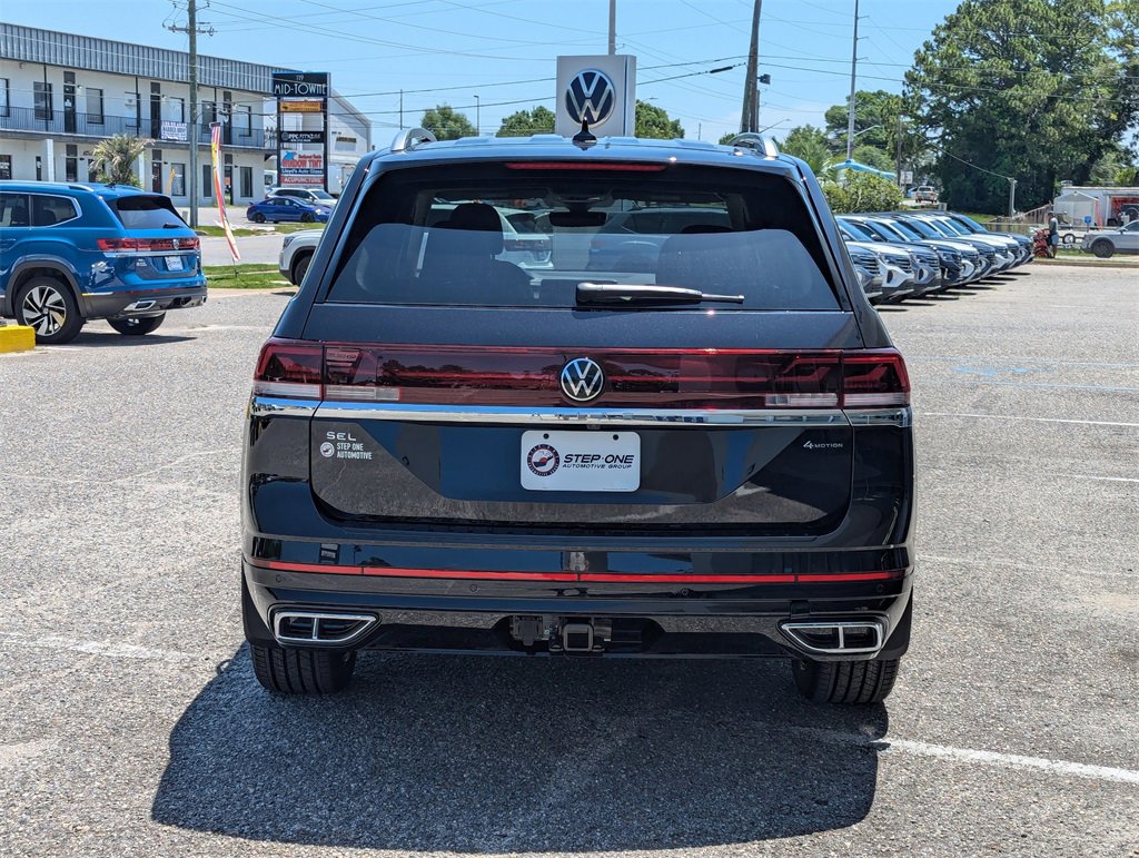 New 2025 Volkswagen Atlas SEL Premium R-Line image 6