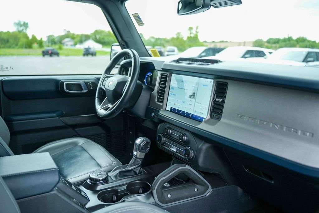 Certified 2024 Ford Bronco Outer Banks w/ Sasquatch Package AWD/4WD image 14
