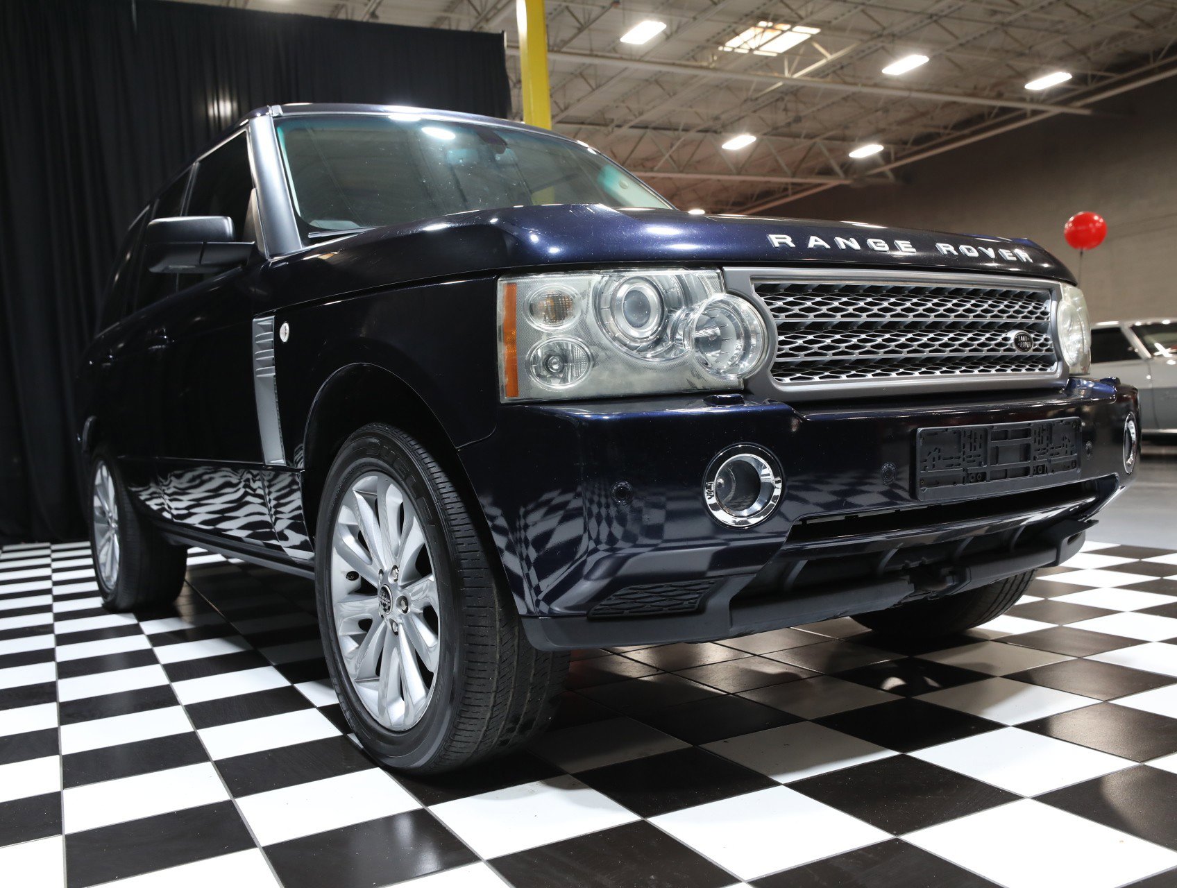 Used 2007 Land Rover Range Rover HSE image 12