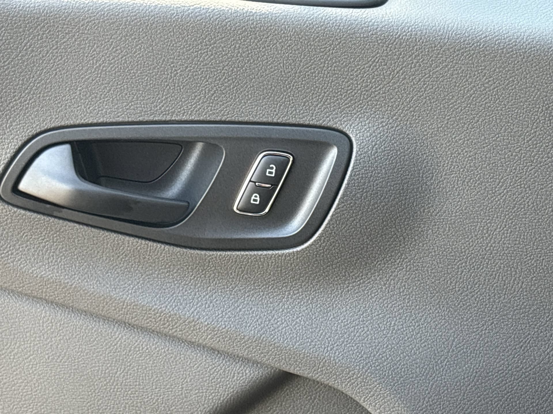 New 2027 Ford Transit 250 148 High Roof Extended w/ Load Area Protection Package RWD image 13