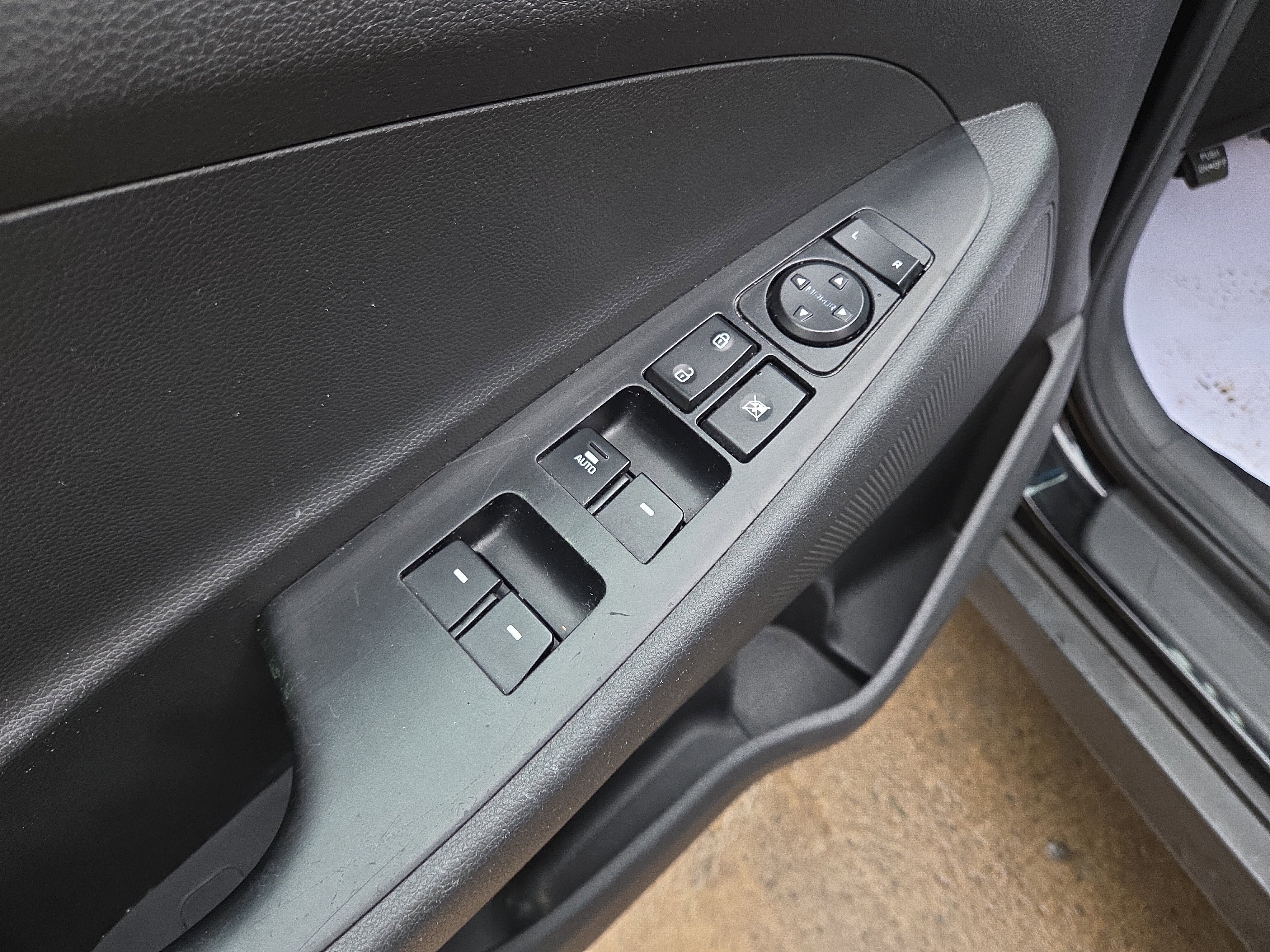 Used 2016 Hyundai Tucson SE w/ Option Group 02 image 16