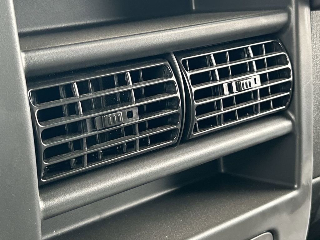 New 2025 GMC Savana 3500 Work Van w/ Power Convenience Package image 20