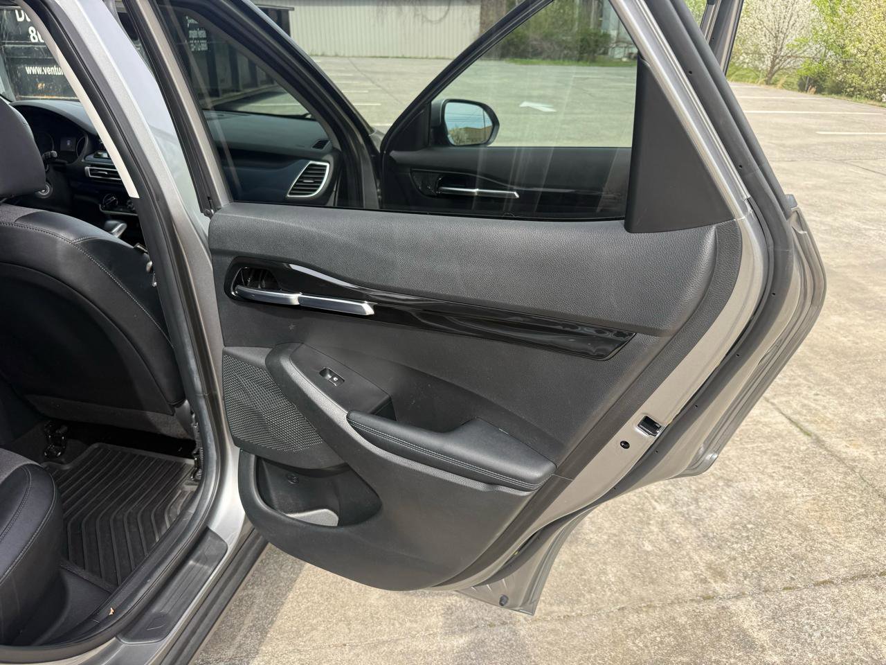 Used 2021 Kia Seltos S image 34