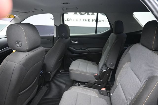 Used 2021 Chevrolet Traverse LT FWD image 30