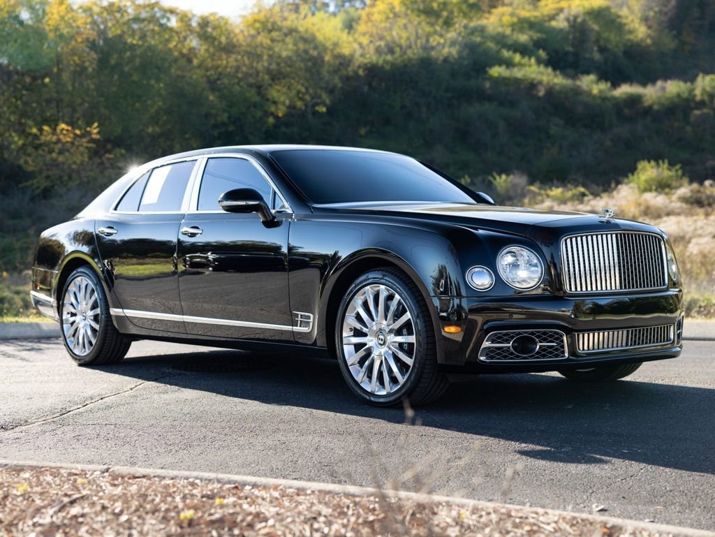 Used 2020 Bentley Mulsanne image 14