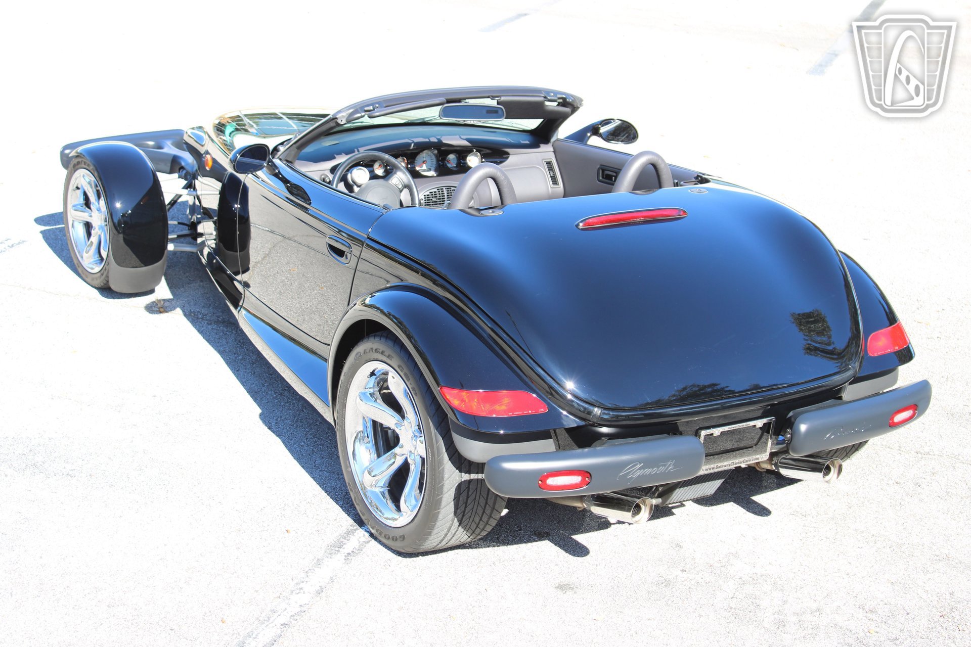 Used 2000 Plymouth Prowler RWD image 7