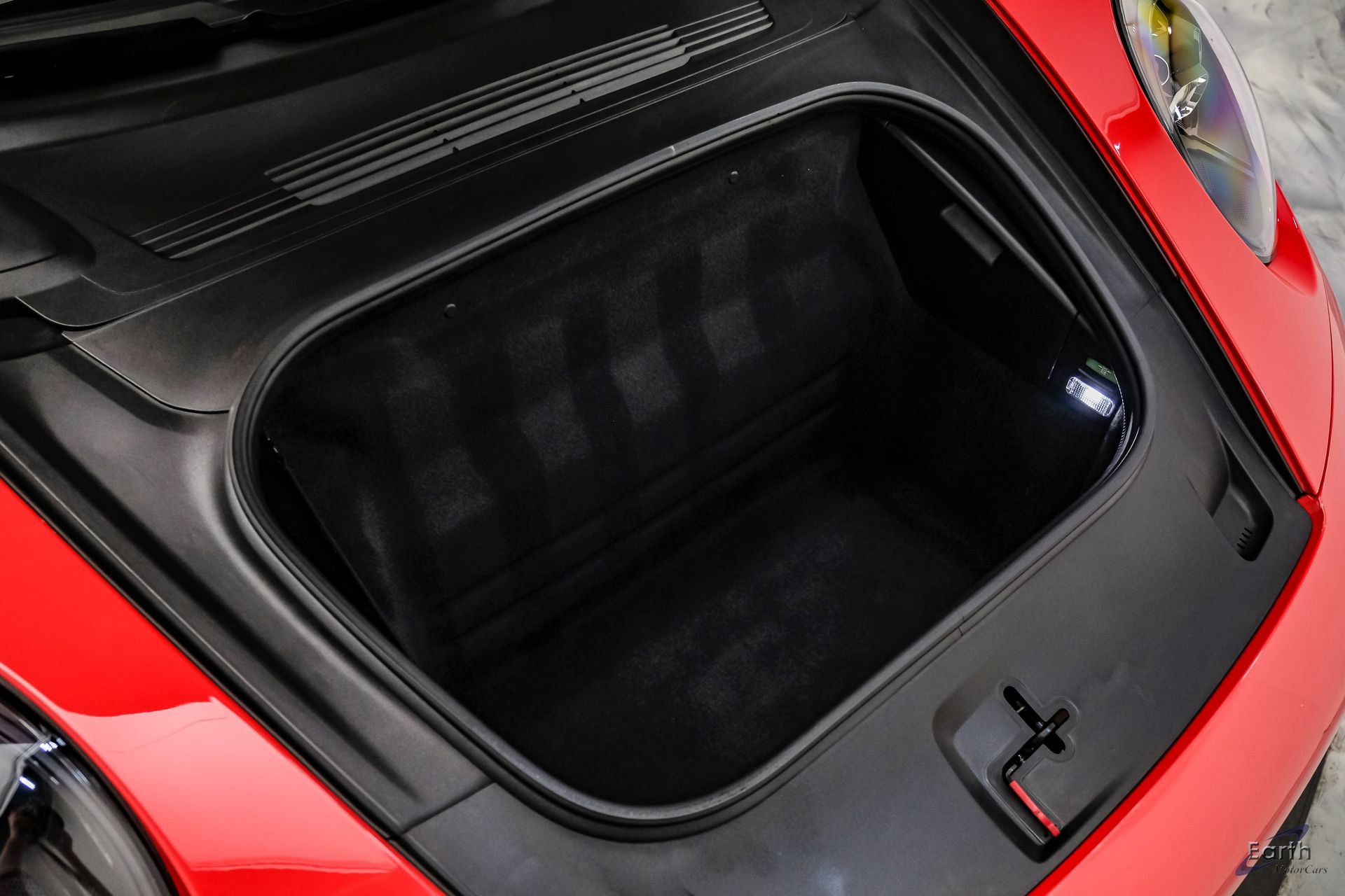 Used 2024 Porsche 911 Carrera GTS w/ Premium Package RWD image 93