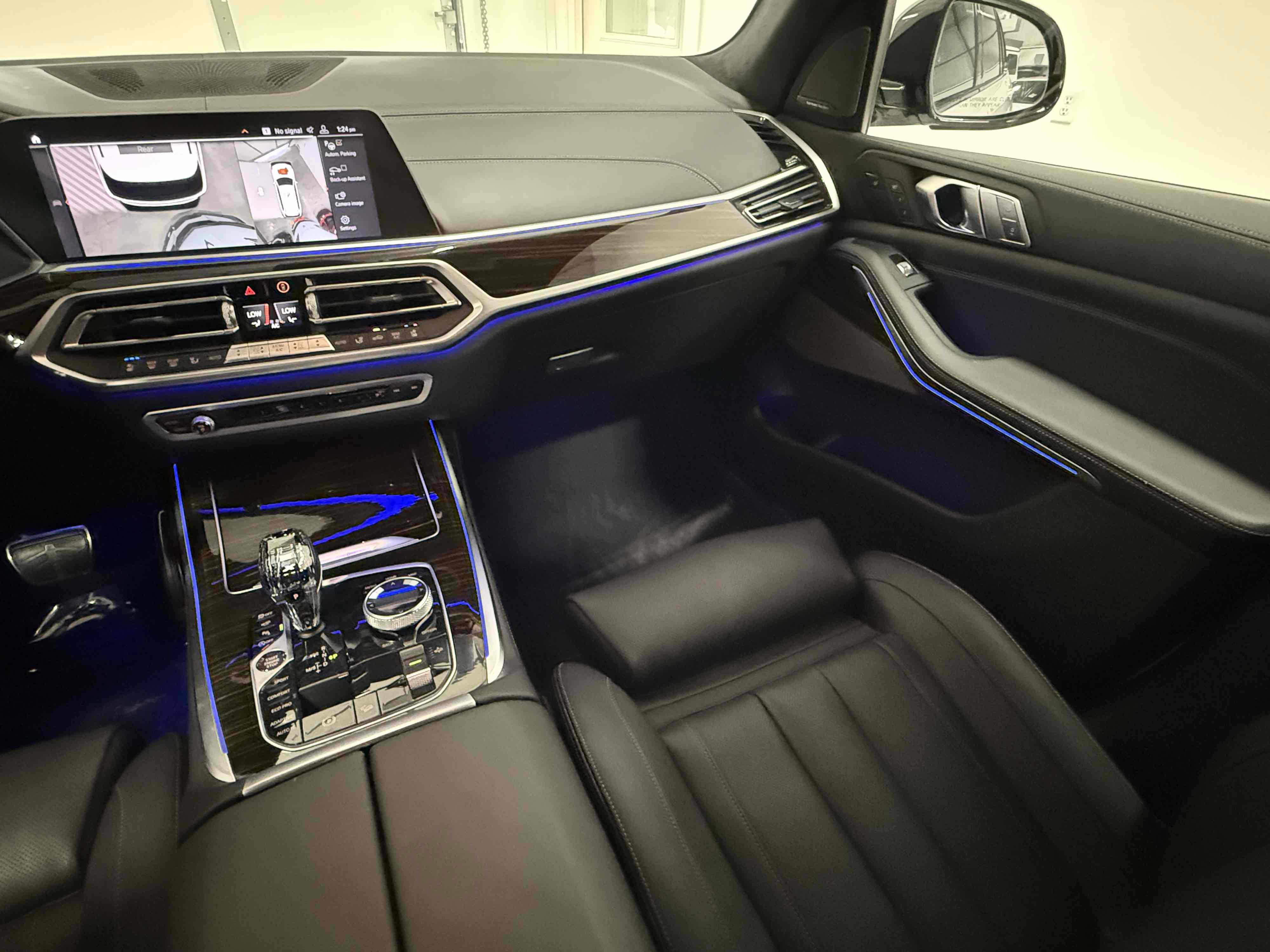 Used 2020 BMW X7 M50i w/ Executive Package AWD/4WD image 96