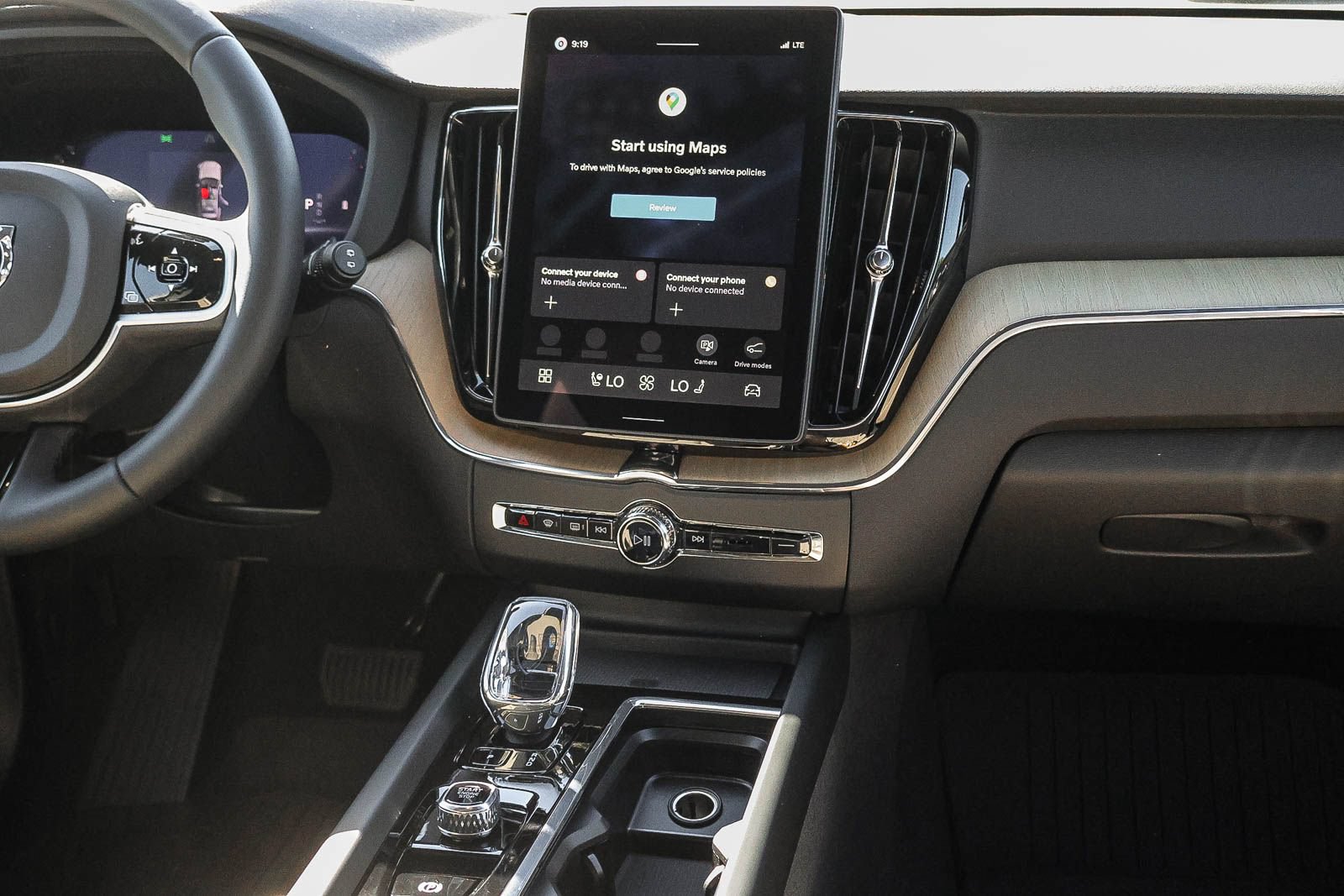 New 2026 Volvo XC60 B5 Plus w/ Climate Package AWD/4WD image 22