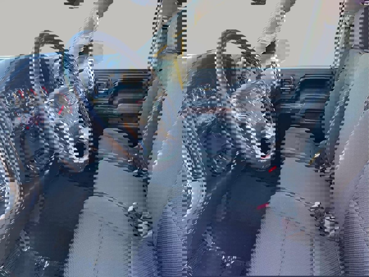 Used 2015 GMC Sierra 1500 SLE image 19