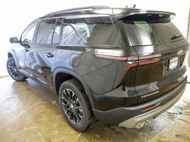 New 2026 Chevrolet Traverse LT w/ Sun and Wheel Package image 7