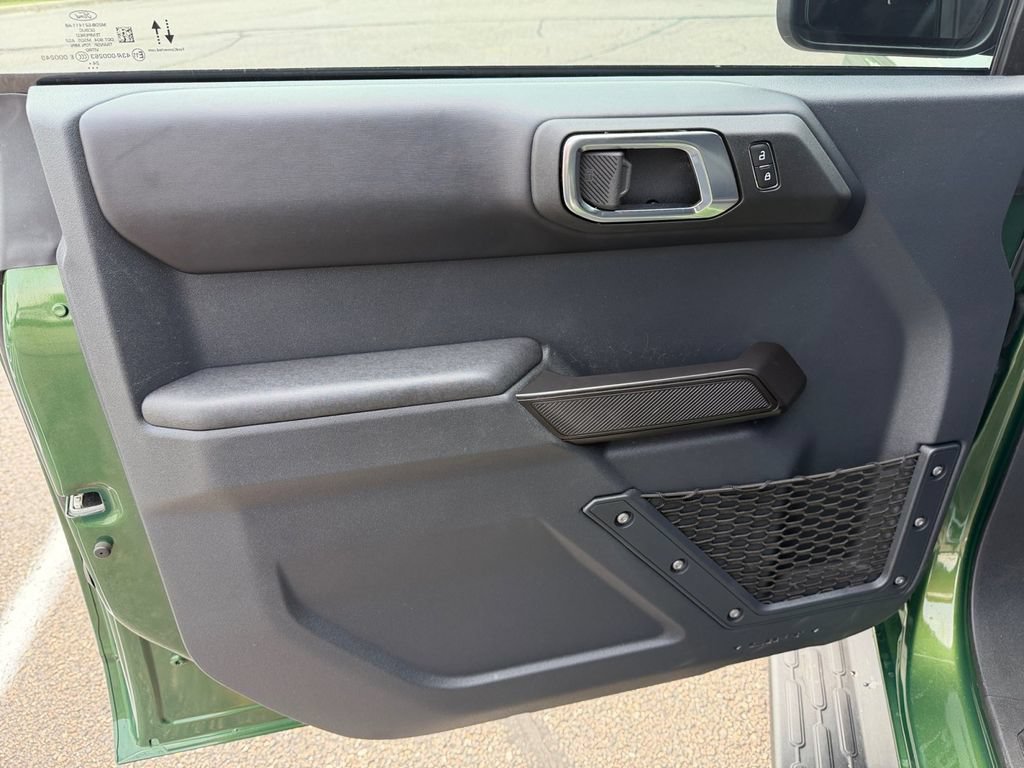 Used 2025 Ford Bronco Outer Banks AWD/4WD image 28
