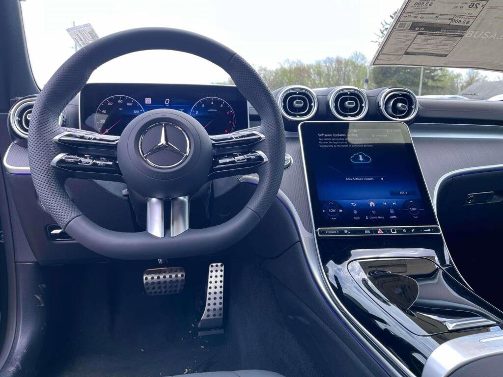New 2026 Mercedes-Benz CLE 450 4MATIC Coupe image 2