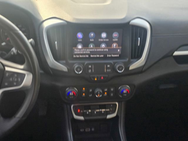 Used 2022 GMC Terrain SLE w/ Driver Convenience Package image 16