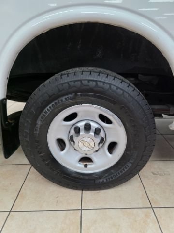 Used 2020 Chevrolet Express 3500 Extended w/ Driver Convenience Package RWD image 15