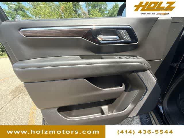 Certified 2026 Chevrolet Tahoe Z71 w/ Sun And Tow Package AWD/4WD image 22
