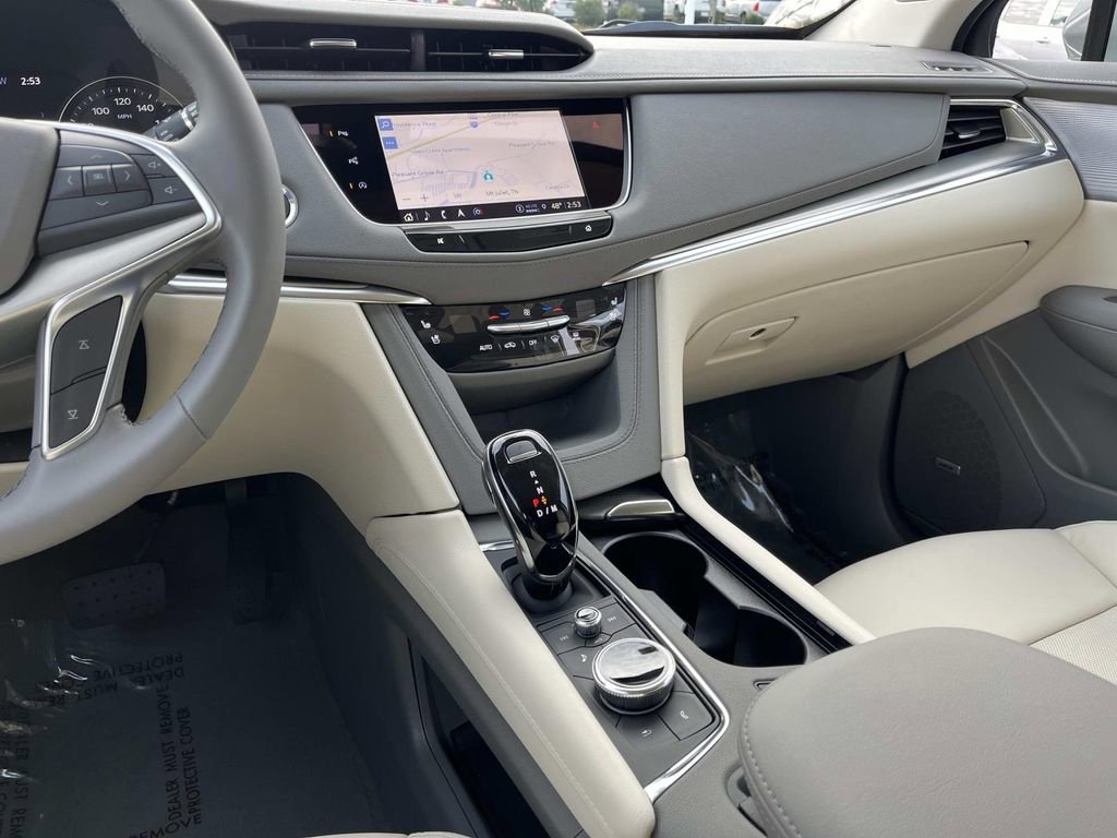 New 2026 Cadillac XT5 Premium Luxury w/ Driver Assist Package FWD image 15