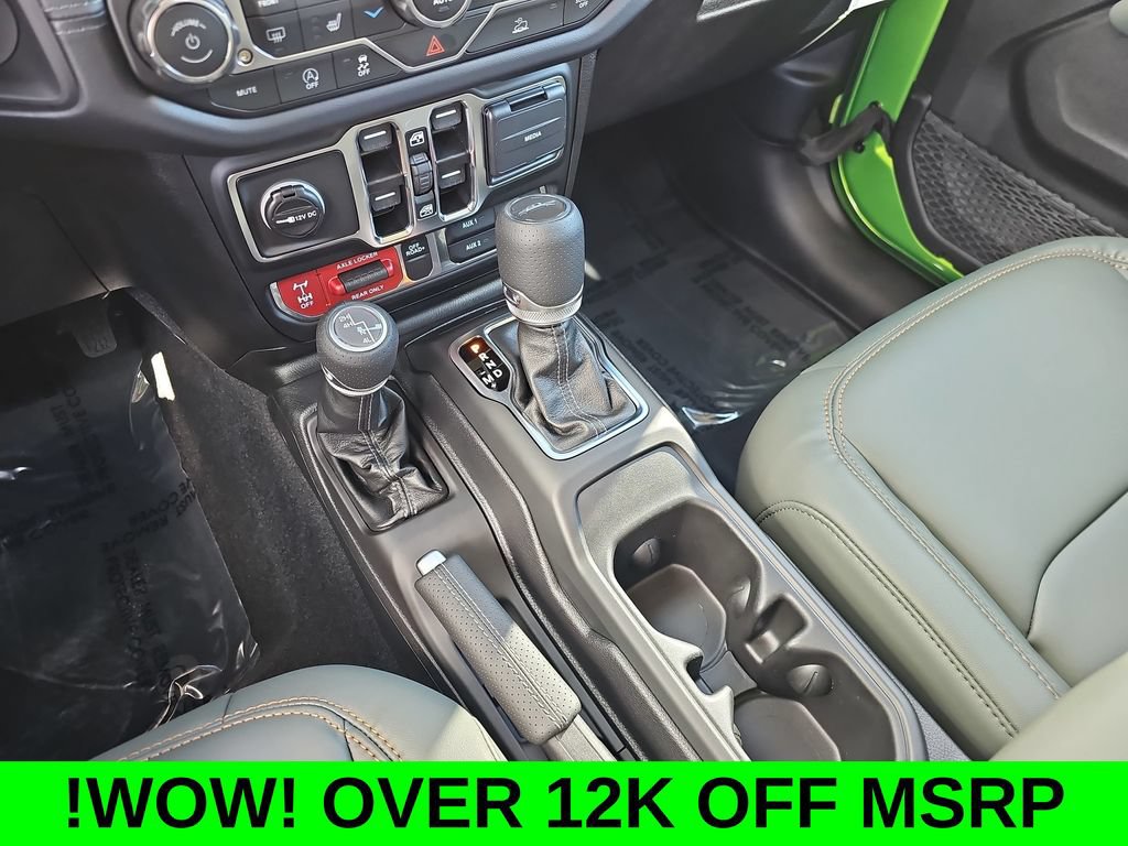New 2025 Jeep Gladiator Mojave w/ Convenience Group AWD/4WD image 23