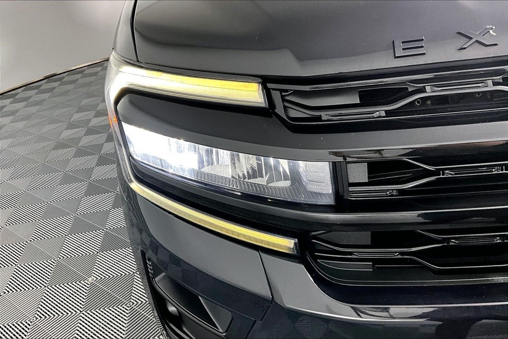Certified 2023 Ford Expedition Limited RWD image 29