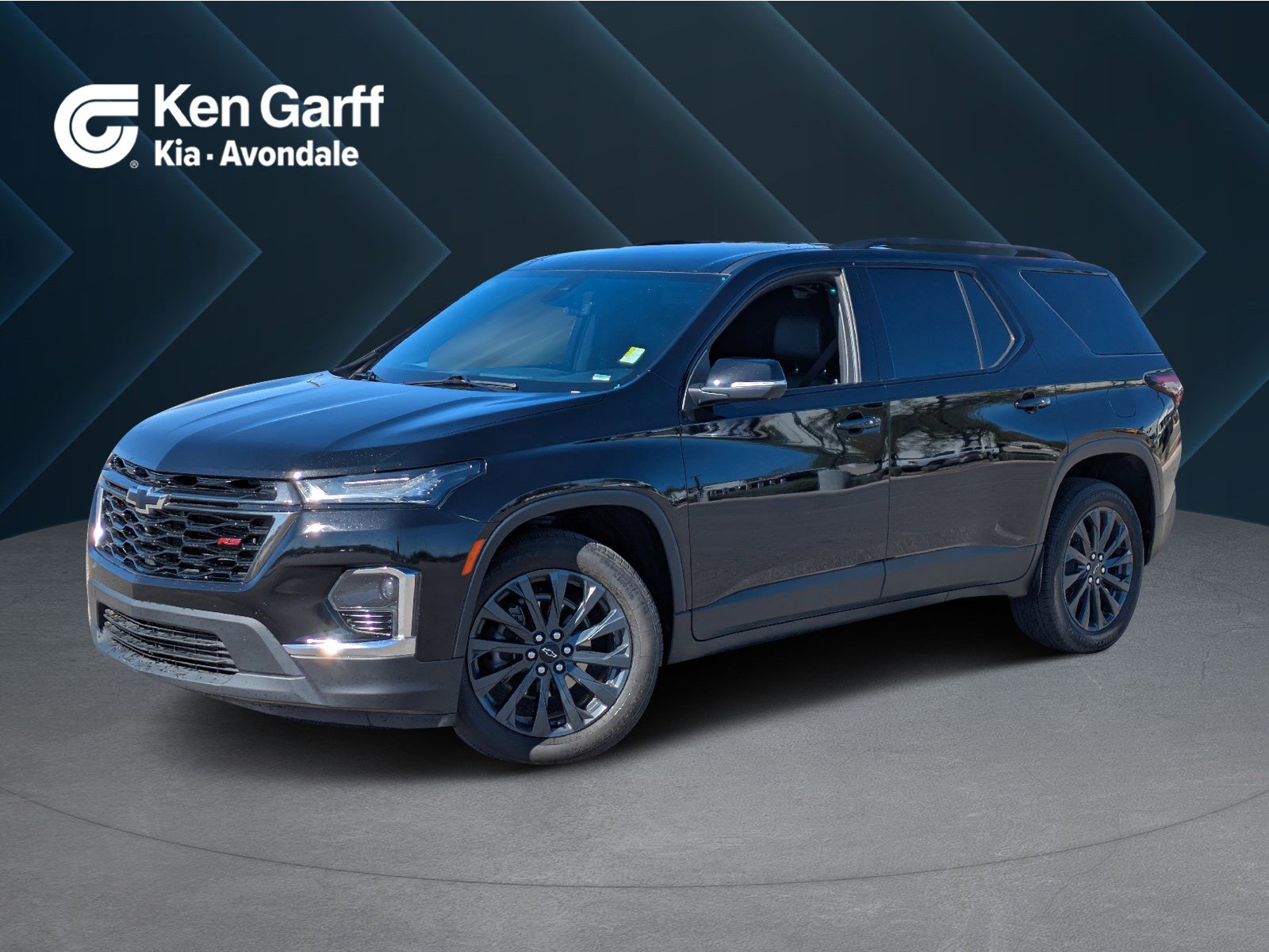 Used 2023 Chevrolet Traverse RS