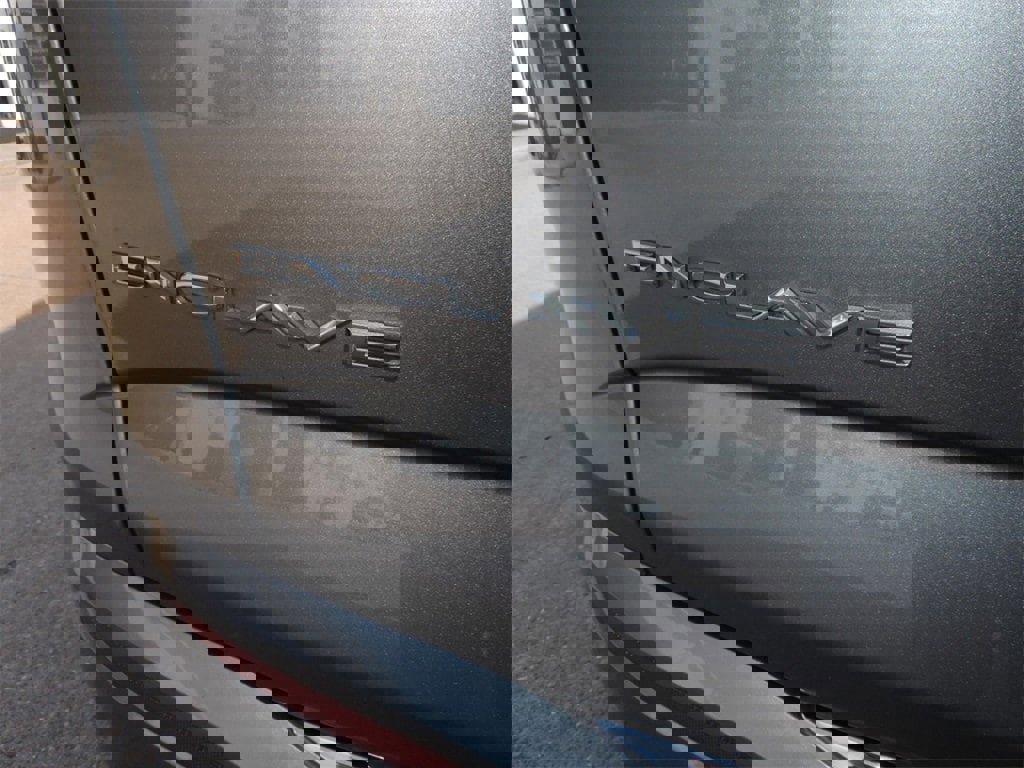 Certified 2023 Buick Enclave Avenir w/ Avenir Technology Package image 20