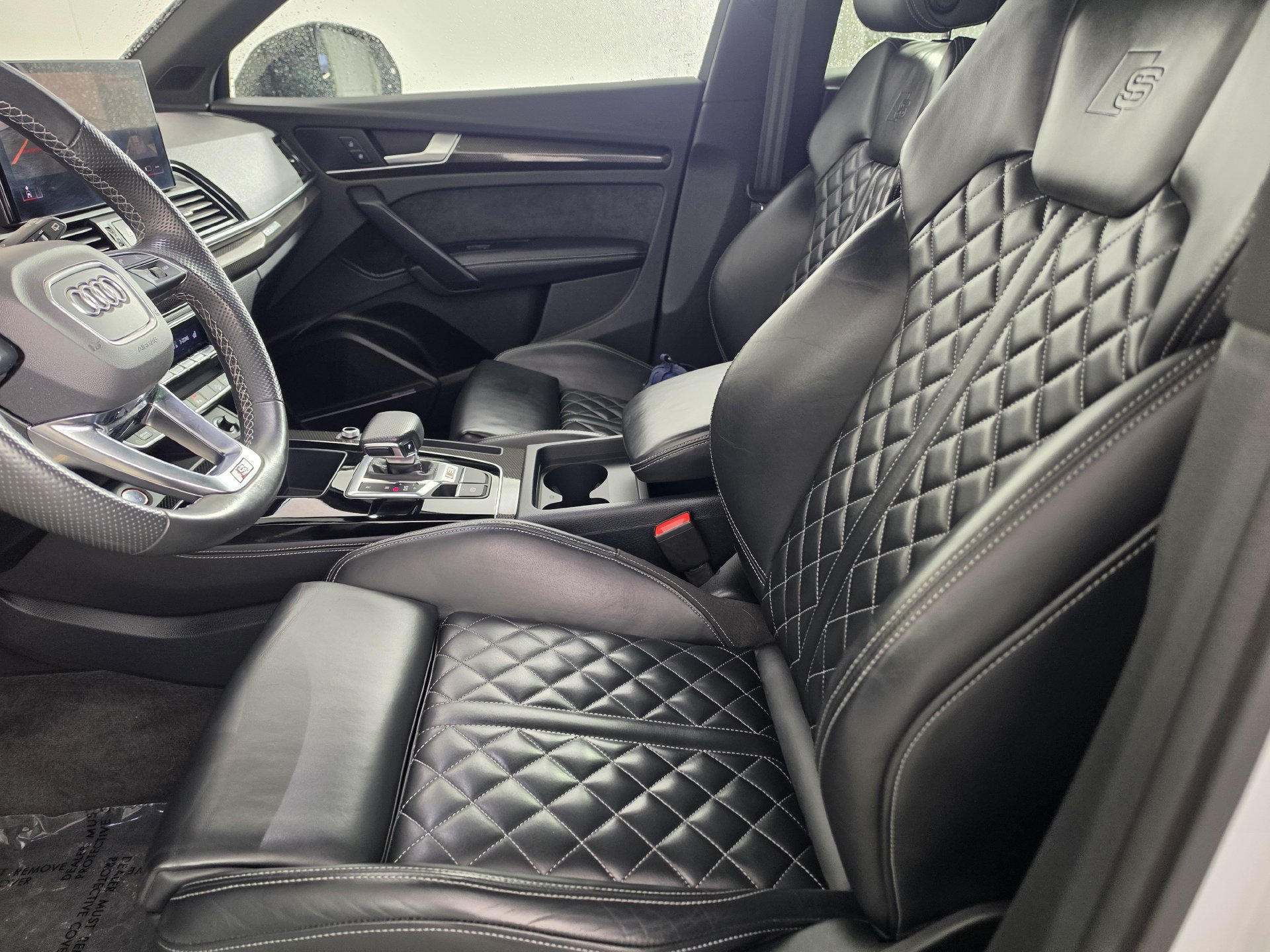 Certified 2024 Audi SQ5 Premium Plus AWD/4WD image 3