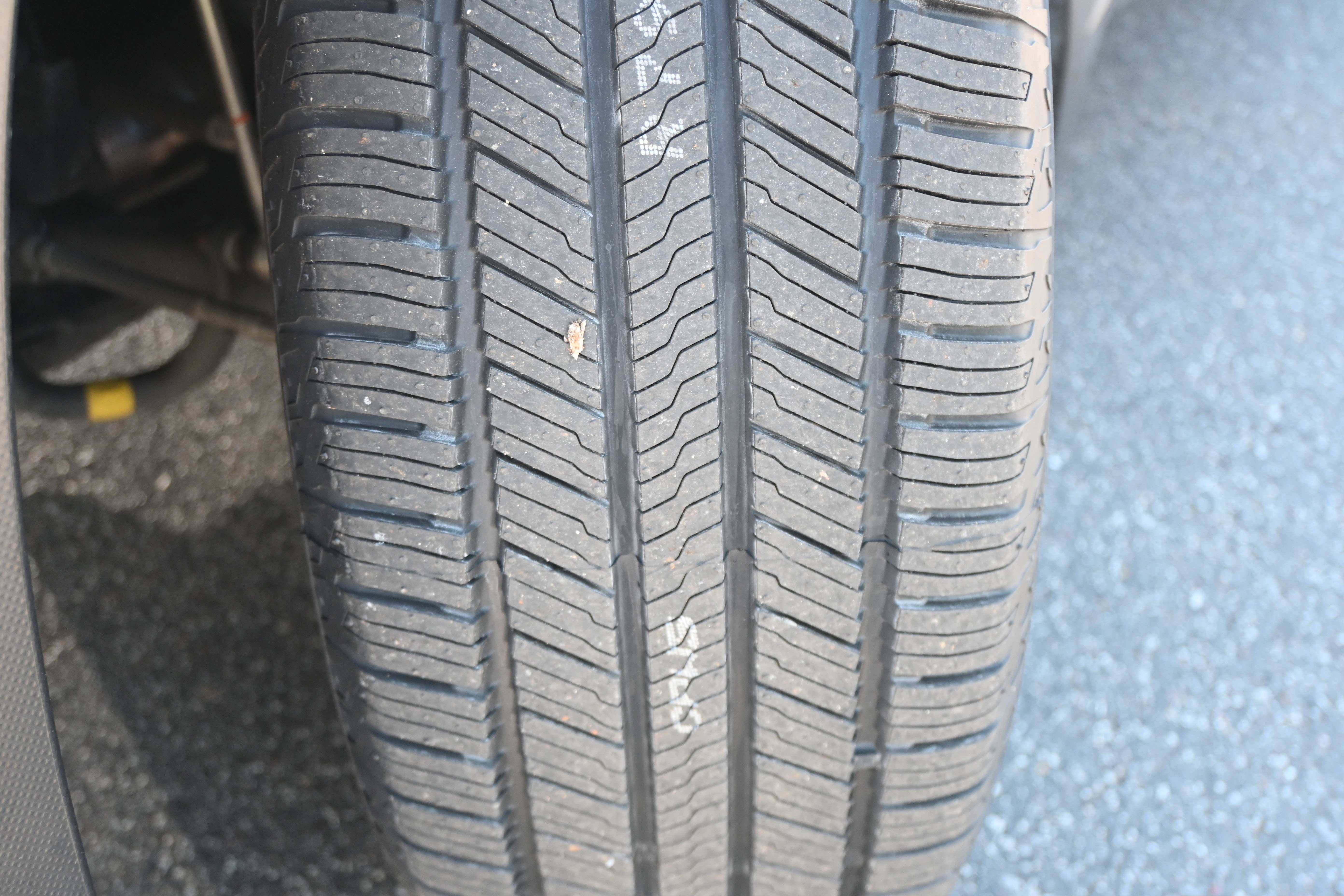 Used 2024 Subaru Ascent Limited w/ Technology Package image 12