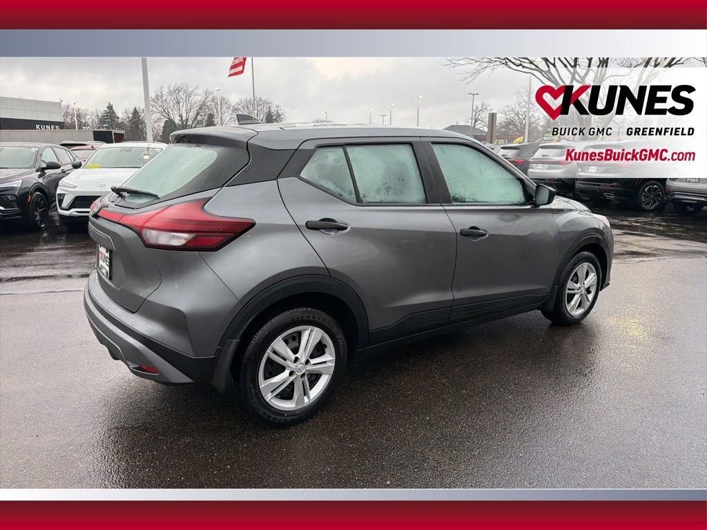 Used 2024 Nissan Kicks S image 5