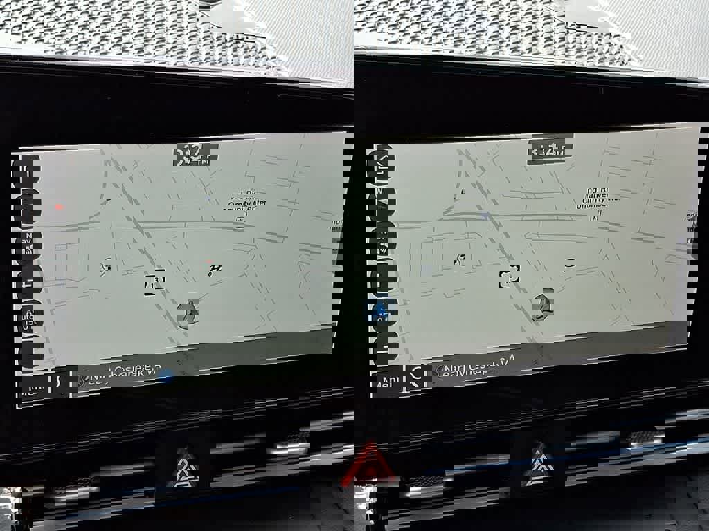 Used 2024 Hyundai Elantra SEL image 15