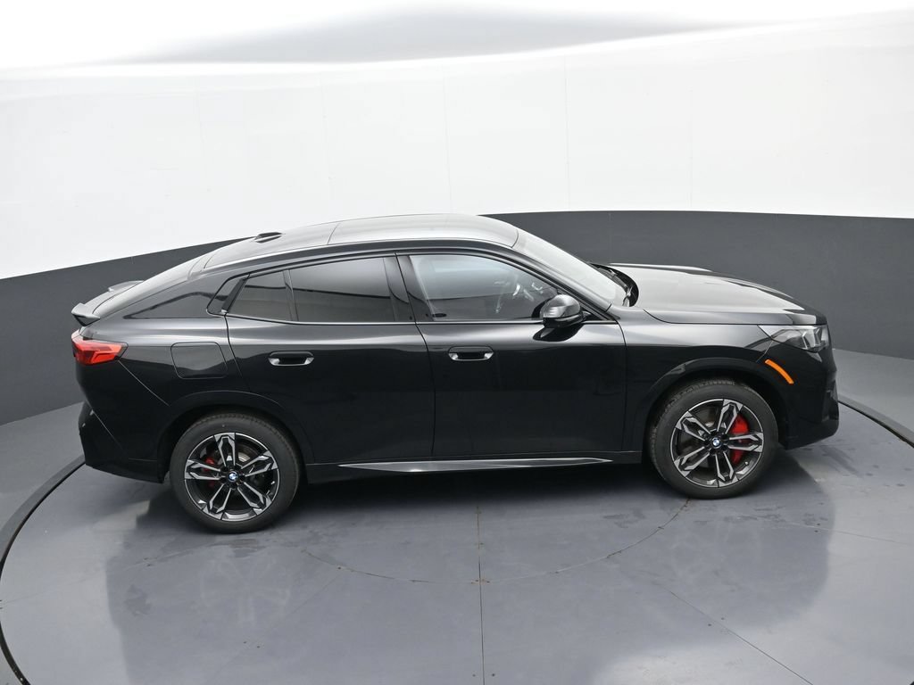 New 2026 BMW X2 xDrive28i w/ Technology Package AWD/4WD image 36