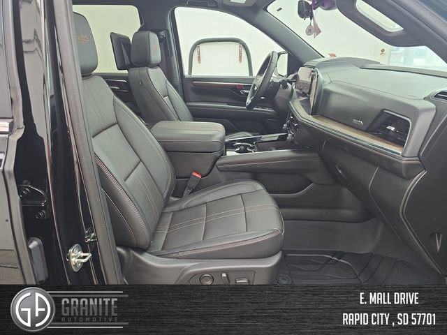 Used 2025 Chevrolet Tahoe High Country AWD/4WD image 42