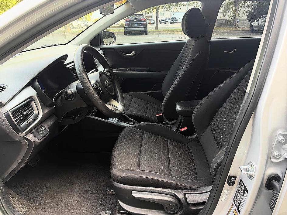 Used 2021 Kia Rio S FWD image 11