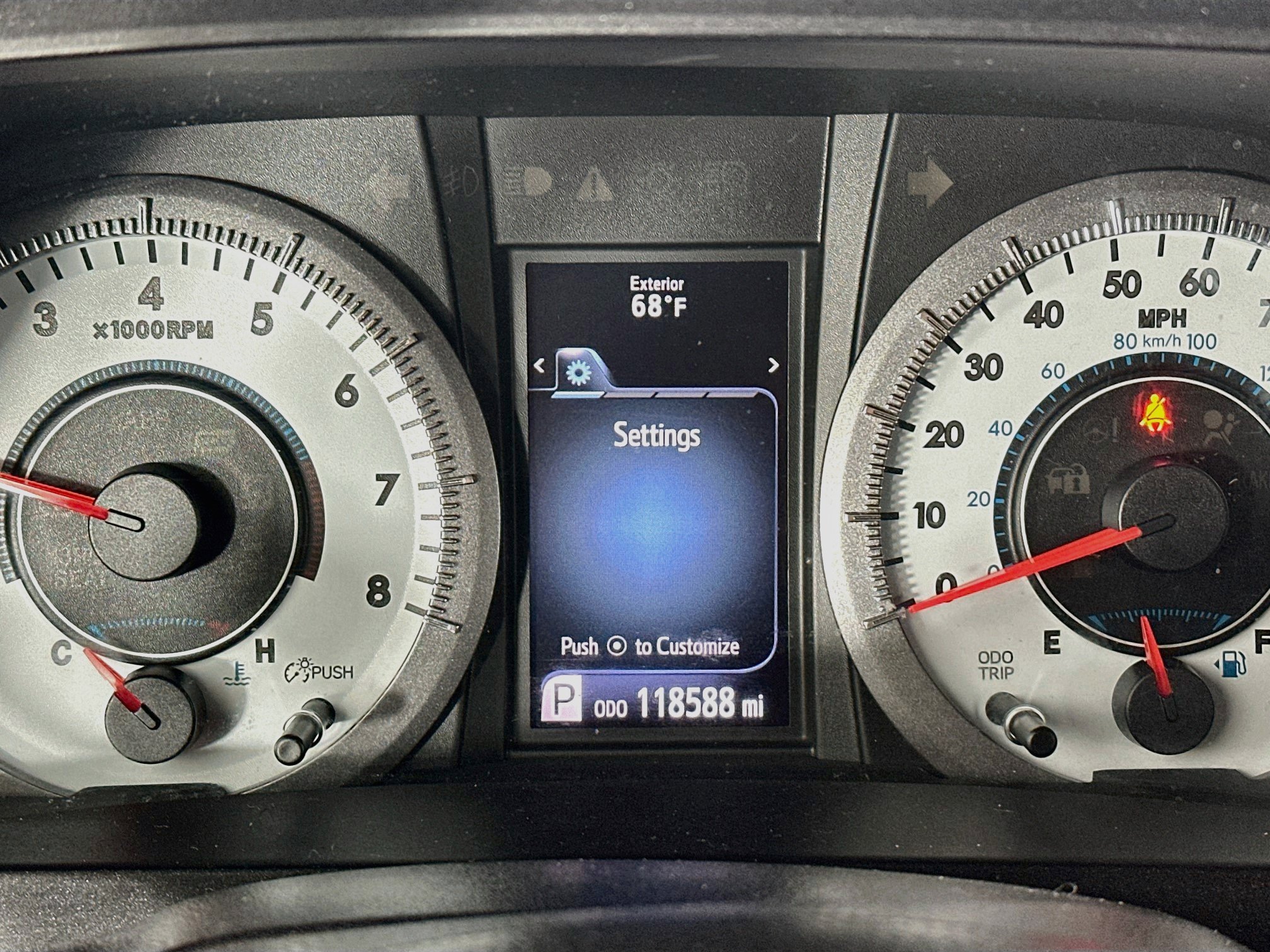 Used 2015 Toyota Sienna SE w/ SE Preferred Package FWD image 19