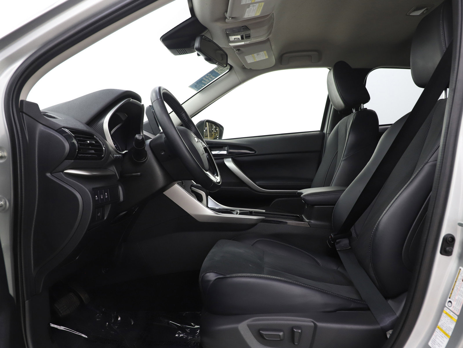 Used 2025 Mitsubishi Eclipse Cross SE image 21