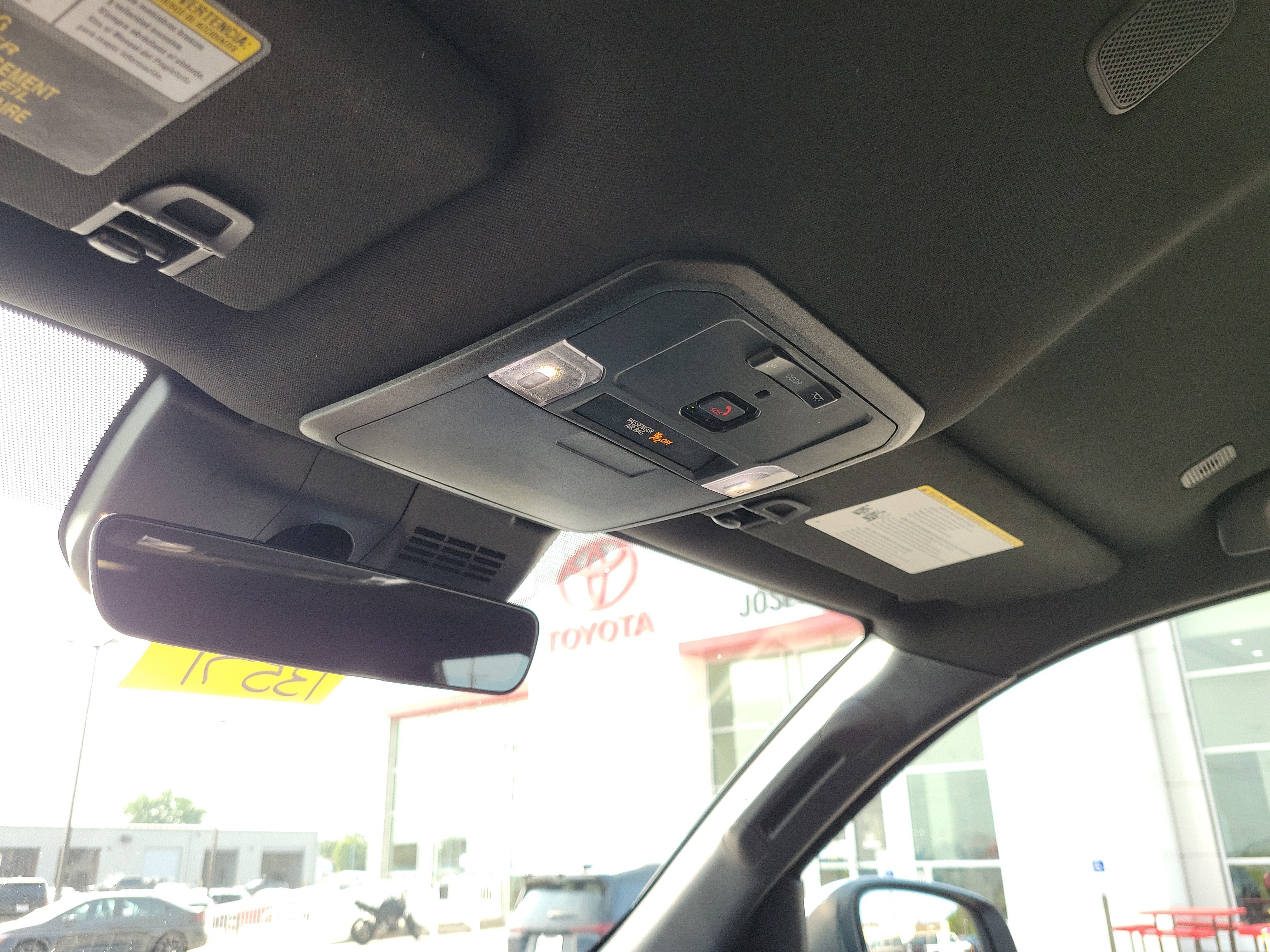 Used 2024 Toyota Tacoma TRD Off-Road AWD/4WD image 30