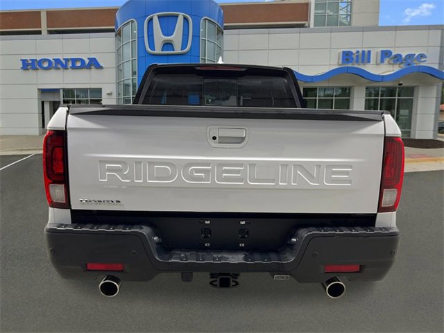 New 2026 Honda Ridgeline Black Edition image 4