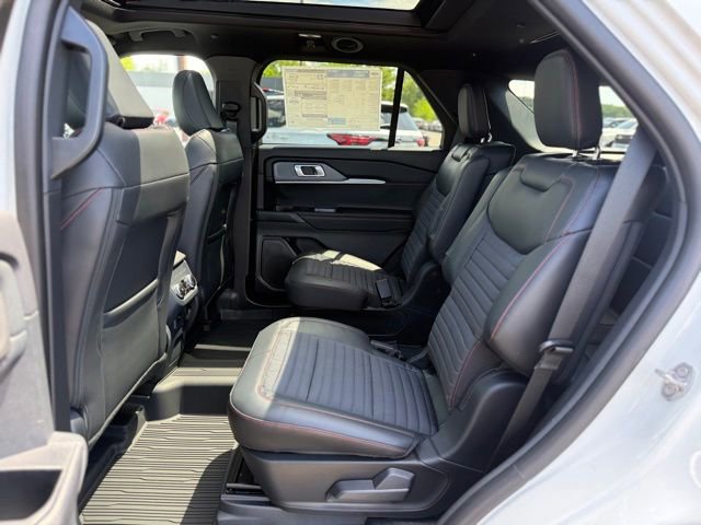 New 2026 Ford Explorer ST-Line AWD/4WD image 16