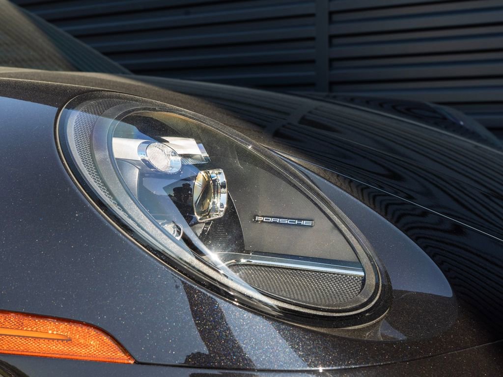 Used 2021 Porsche 911 Carrera image 13