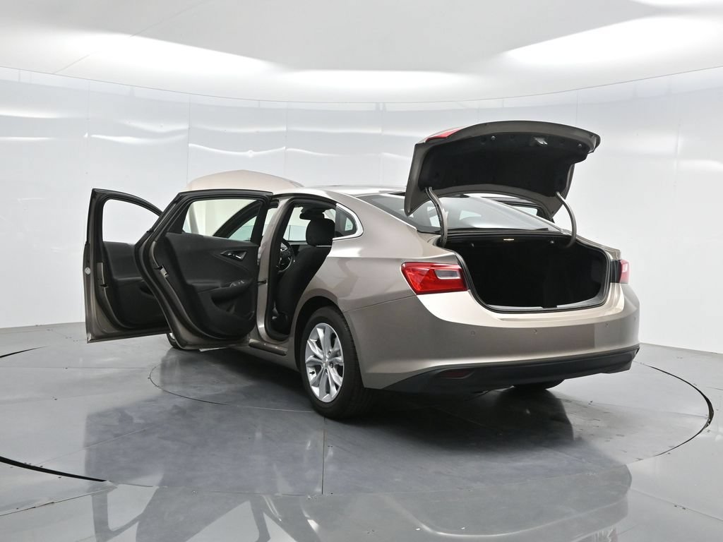 New 2024 Chevrolet Malibu LT FWD image 39