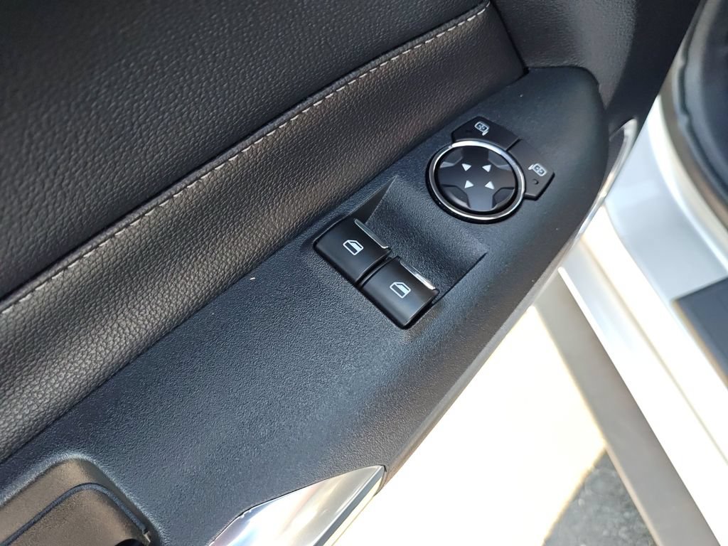 Used 2019 Ford Mustang GT Premium w/ Black Accent Package RWD image 11