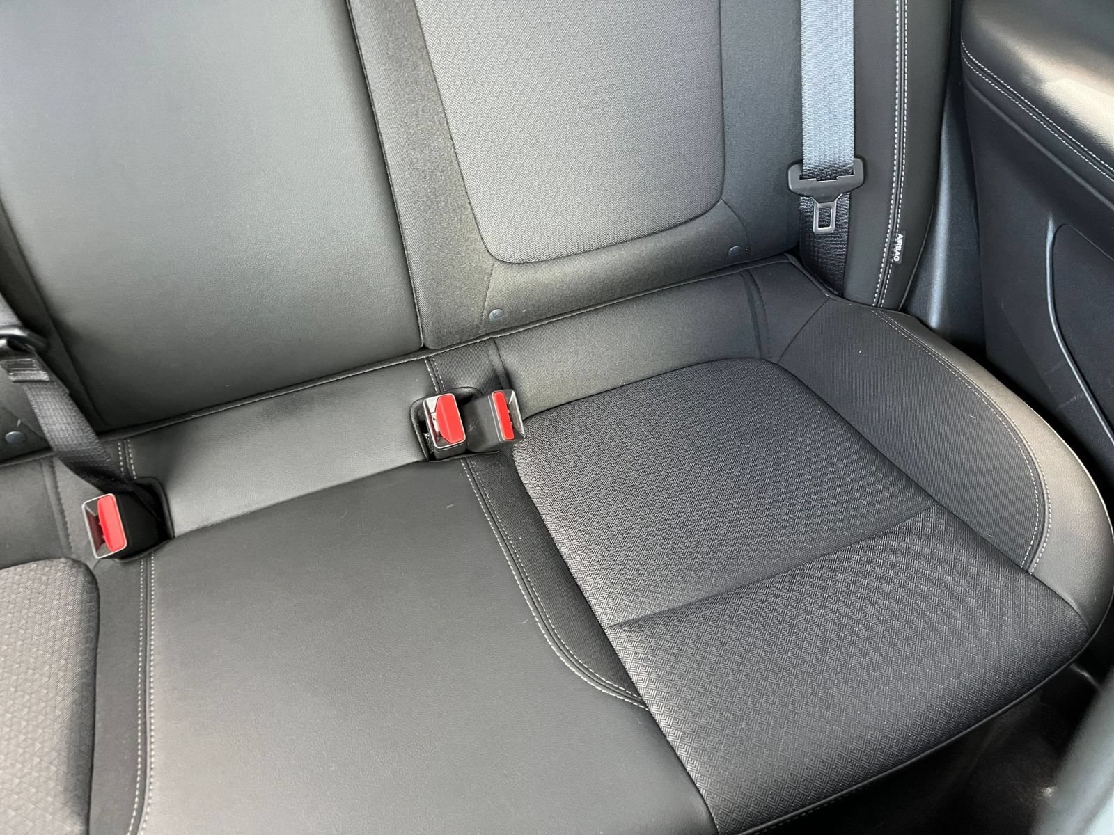 Used 2025 Buick Encore GX Preferred FWD image 38