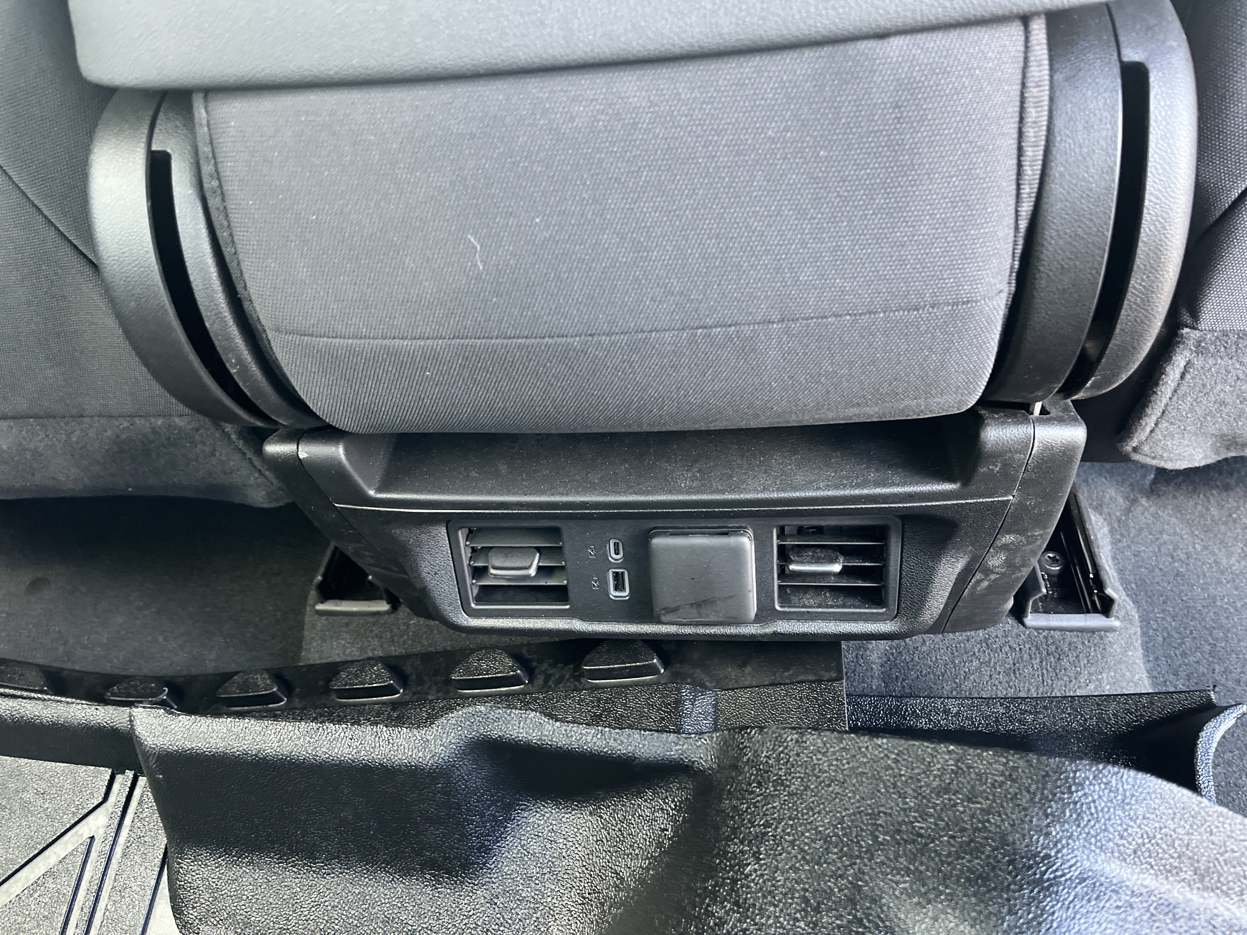 Used 2026 Chevrolet Silverado 1500 RST w/ RST Select Package AWD/4WD image 15