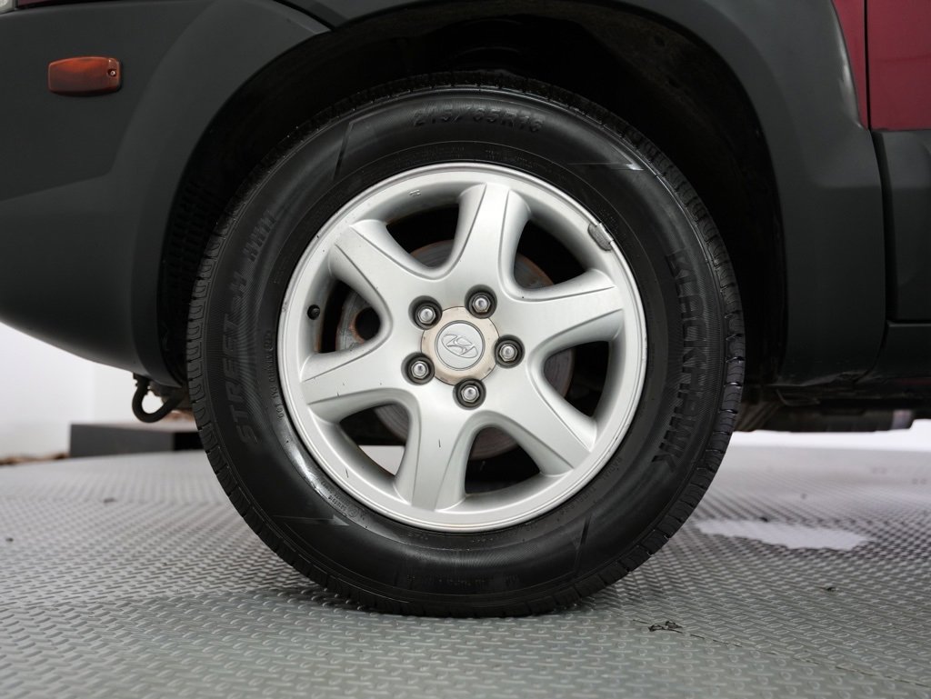 Used 2005 Hyundai Tucson GLS image 48