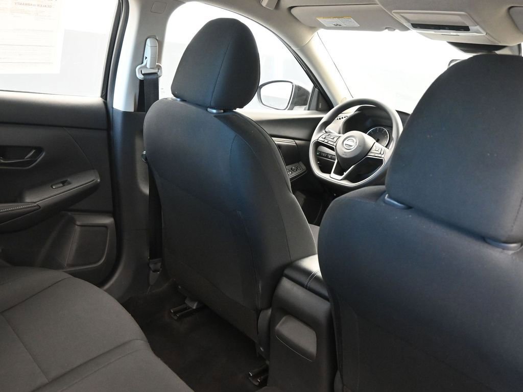 Used 2025 Nissan Sentra S image 15